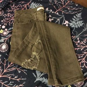 💚🌲👖ELITE JEANS FOREST GREEN RIPPED JEAN